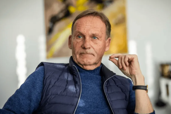 多特蒙德CEO瓦茨克：球隊陣容充實(shí)但需在經(jīng)濟(jì)考量下做決策