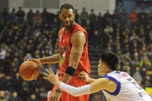 CBA歷史上哪位外援給中國(guó)球隊(duì)帶來(lái)最大幫助？